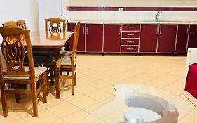 Leonard Apartment