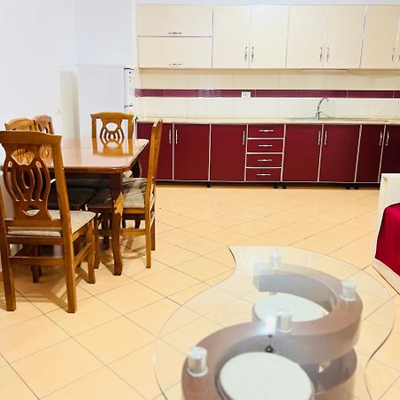 Leonard Apartment Tirana Extérieur photo